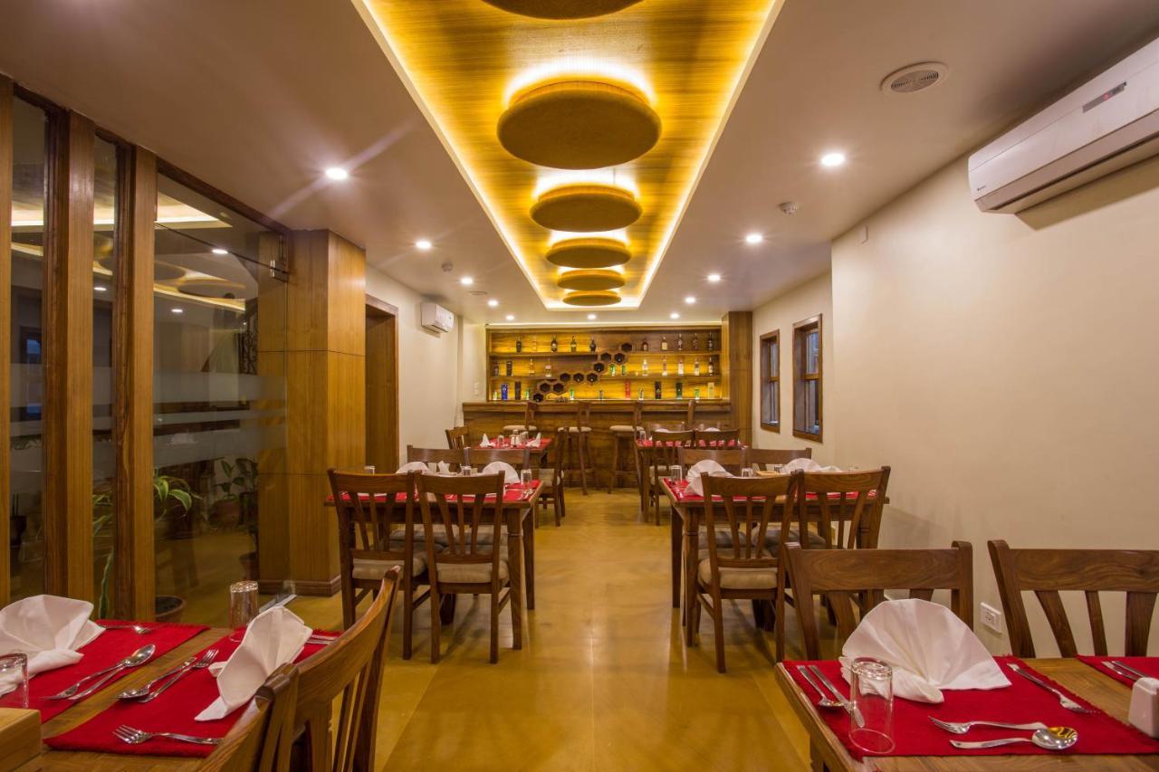 Hotel Portland Pokhara Exterior foto